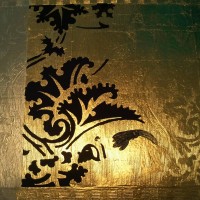 Wand-Ornament in Gold